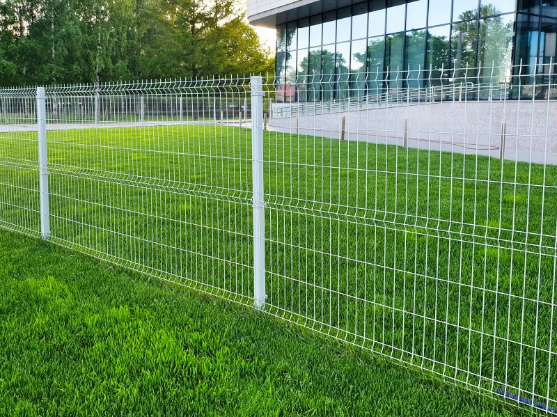 Commercial Fence Painting in Saint Petersburg, FL